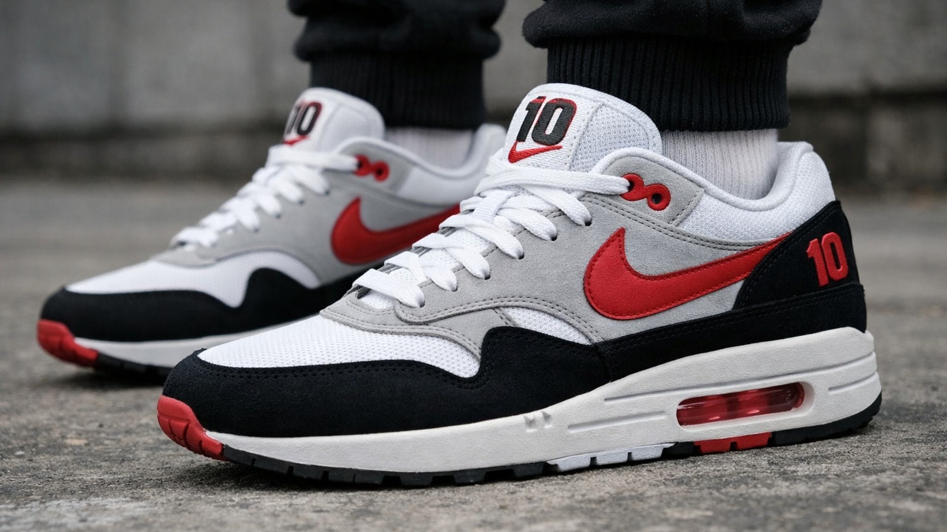Mens nike 1 tens 