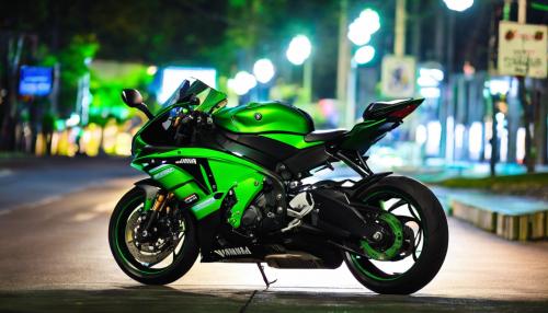 yamaha R6 with green underglow 